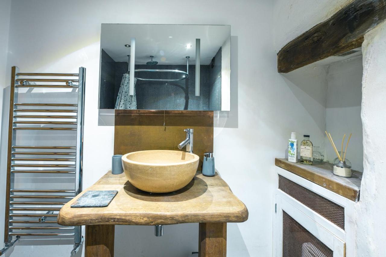 St Davids Hideaway With Roll-Top Bath & Log Burner Экстерьер фото